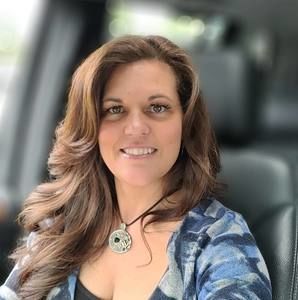 Meet your Posher, Janel